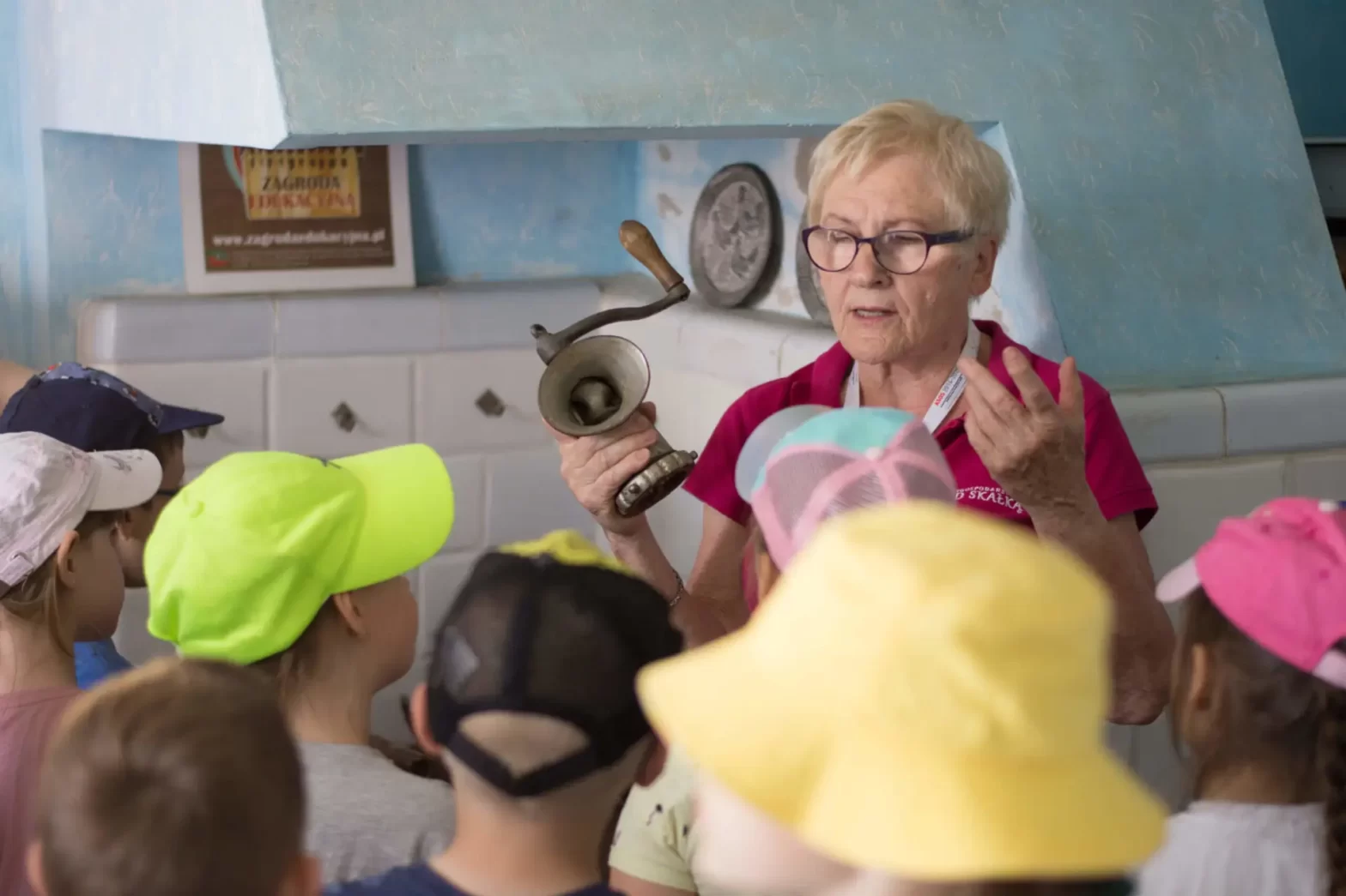 Dlaczego warto uwzględnić edukacyjny aspekt podczas wycieczki szkolnej?